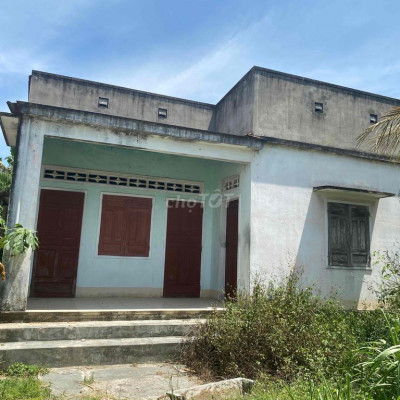 Bán lô đất 577m2 có 250m đất ở nở hậu, gần KCN, KDC UBND Phước Thành