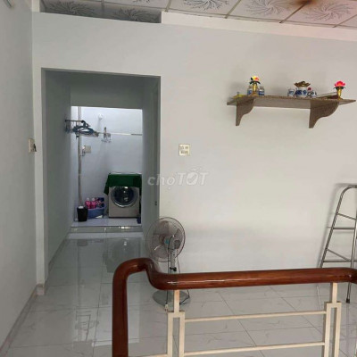 Cho thuê nhà mặt tiền đường nội bộ khu Lê Thanh Nghị, Quy Nhơn, BĐ