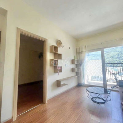 Bán chung cư Xuân Thủy, block A