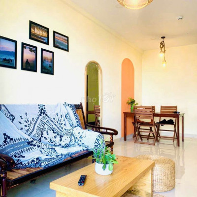 Cho thuê chung cư Xuân Thủy, block C mới đẹp