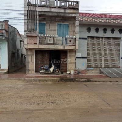 Bán nhà ngang gần 12m ngay bưu điện An Lương chỉ 1,8tỷ