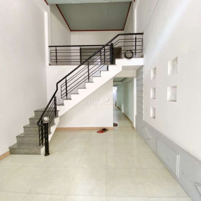 Cho thuê nhà mặt tiền đường Nguyễn Thanh Trà, p Đống Đa, Quy Nhơn