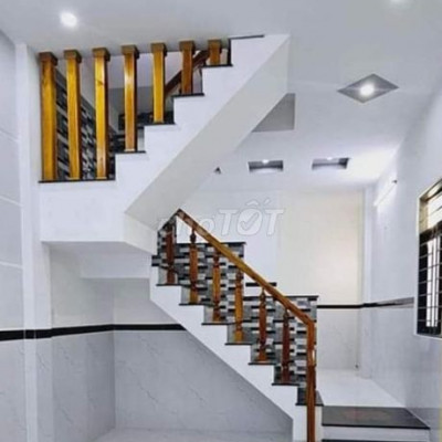 Bán nhà 2 tầng hẻm Tây Sơn giá 1 tỉ 770 triệu