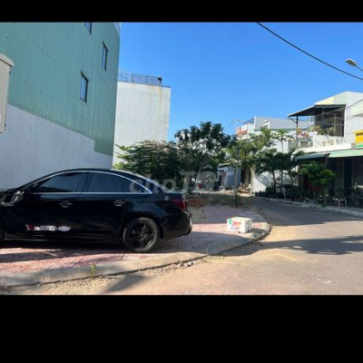 Bán lô đất 2 mặt tiền Trần Quốc Tảng giá 2,550 triệu