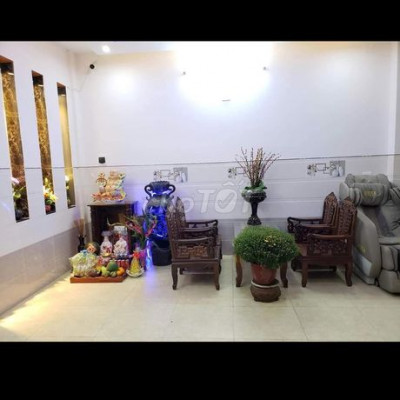 Bán nhà 5 tầng mặt tiền đường Nguyễn Thái Học giá 7,5 tỉ