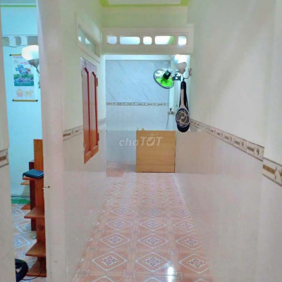 Cho thuê nhà hẻm Hoàng Văn Thụ, gần Ngô Mây, Quy Nhơn, Bình Định