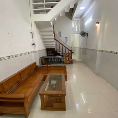 Cho thuê nhà Ghềnh Ráng, gần bến xe Quy Nhơn