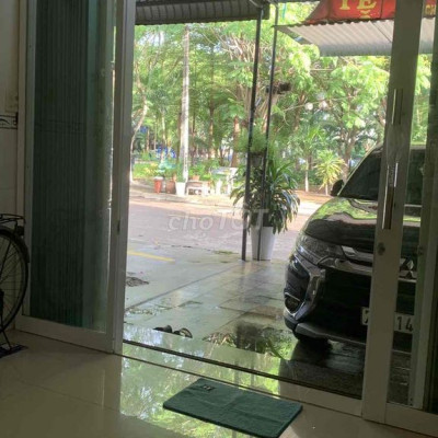 cần cho thuê nhà nguyên căn