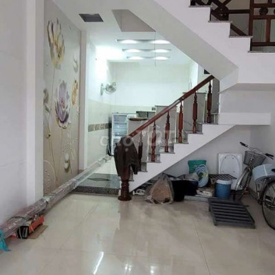 Cho thuê nhà mặt tiền đường Nguyễn Thị Yến,phường Ghềnh Ráng, Quy Nhơn