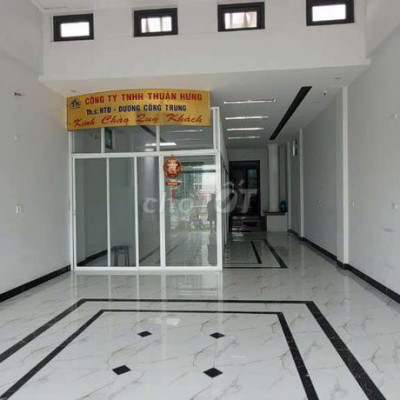 Cho thuê nhà mặt tiền đường Điện Biên Phủ, Quy Nhơn, Bình Định