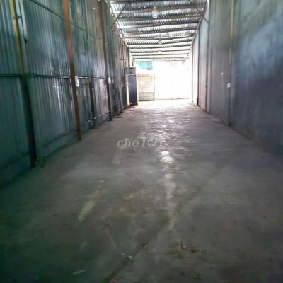 Cho thuê kho xưởng đường Tây Sơn, Quy Nhơn. Gần ao cá Bác Hồ