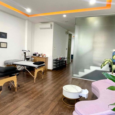 Cần sang lại mặt bằng kinh doanh spa , phun xăm thẩm mỹ , văn phòng