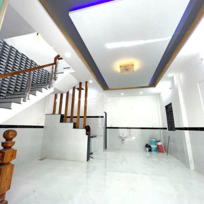 Hạ giá bán nhanh nhà góc hẻm Lê Đại Hành