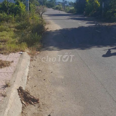 Ngộp Bank Cần Bán Lô đất chính chủ, Gần chùa thiên hưng