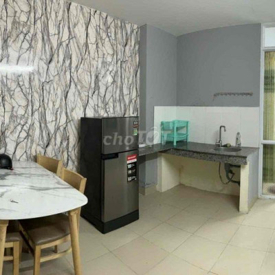 Căn 1PN 1WC cc Xuân Thuỷ 3 triệu