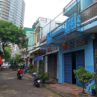 Bán nhà đường Nguyễn Thiện Thuật -tp du lịch biển Quy Nhơn- Bình Định