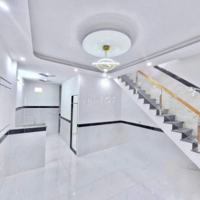 Bán nhà 2 tầng hẻm ô tô Hàn Mặc Tử giá 2 tỉ 550 triệu