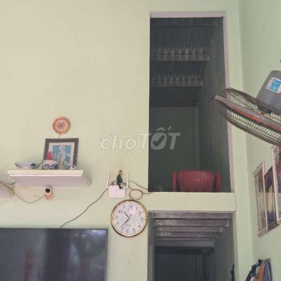 Giấy tờ viết tay. Bao tranh chấp. Gần trung đoàn cơ động. Gần trường