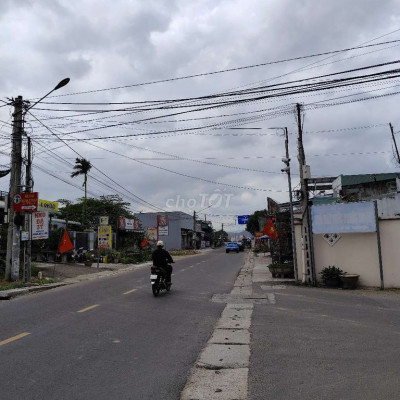 Bán Đất ngã 4 đèn đỏ Huỳnh Mai Phước Nghĩa Tuy Phước mặt đường nhựa