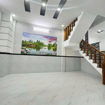 Bán nhà hẻm đường Tây Sơn, phường Quang Trung, Quy Nhơn. Gần gara Quyề