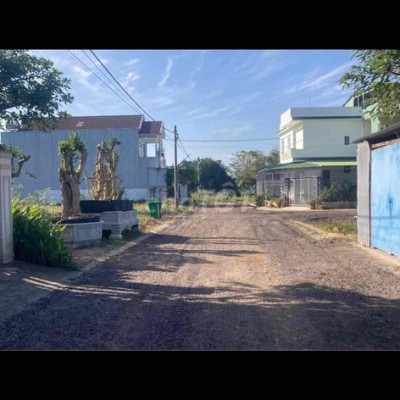 cần bán lô đất 7x15m2 gần cổng sân bay phù cát