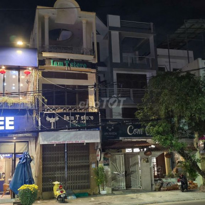 Nhà 2 mặt tiền 320m2, Phan Đình Phùng, view hồ Đống Đa