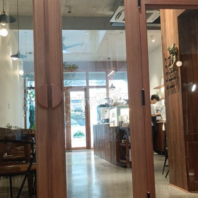 Bán nhà mặt tiền đường vip Nguyễn Huệ, Phố biến Quy Nhơn