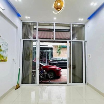 Bán nhà 3 tầng mặt tiền Nguyễn Thị Yến  giá 3,2 tỉ