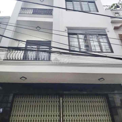 Cho thuê nhà 3 tầng gần Bàu Sen