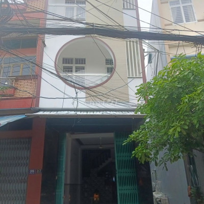 Nhà mặt tiền Thành Thái, Quy Nhơn, 5 Phòng ngủ.