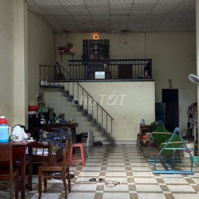 Bán nhà chính chủ - vị trí đẹp - giá tốt