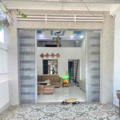 Cho thuê nhà đường Tây Sơn - gần Long Vân