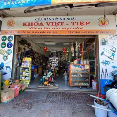 Nhà mặt tiền kinh danh