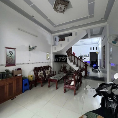 ​BÁN NHÀ 3 TẦNG HIỆN ĐẠI – ĐƯỜNG NGỌC HỒI, VIEW ĐẦM THỊ NẠI