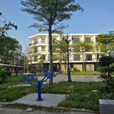 Bán nhà khu đô thị An Phước, Quy Nhơn. 
Cách siêu thị Go 400m