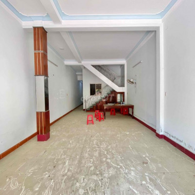 Nhà 2 tầng 120m2 - 7PN 5WC giá 10 triệu