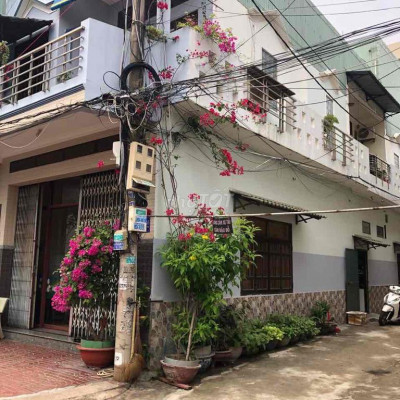 Nhà cách biển 3 phút