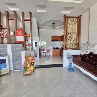 Bán nhà mới đẹp 3 tầng View Sông cầu Lê Thanh Nghị