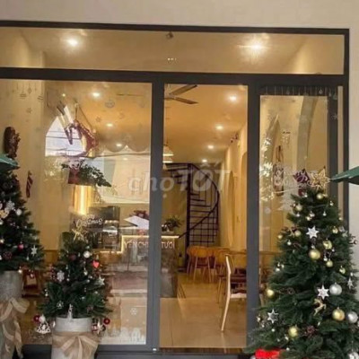 Bán gấp nhà mặt tiền Chế Lan Viên