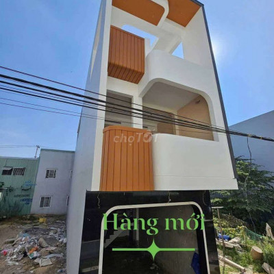 Bán Nhà Nội Bộ Lê Thanh Nghị P. Đống Đa Quy Nhơn , 68m2 , 3 Tầng