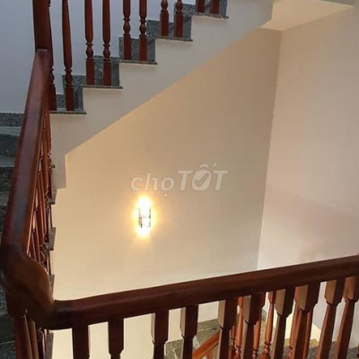 Cần bán nhà 2 tầng 60m2, 3PN, 3WC, Mặt tiền 64 Nguyễn Hiền,Tp Quy Nhơn