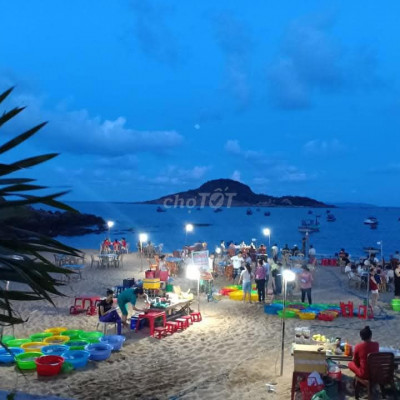 Bán nhà góc 2 mặt hẻm chỉ  cách biển 50m giá 2,6 tỉ