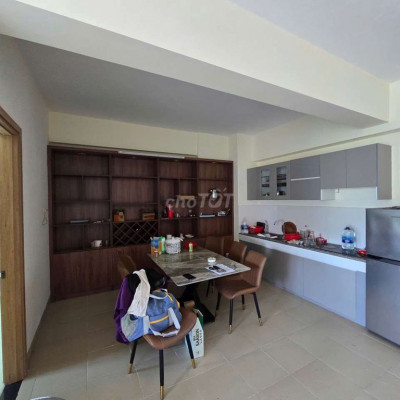 Bán chung cư Xuân Thủy block B, tầng cao