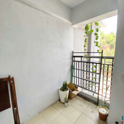 Cho thuê chung cư Xuân Thuỷ - block A
- Cách biển 1km