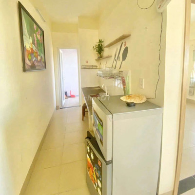 CHO THUÊ CHUNG CƯ XUÂN THỦY, 2PN 2WC GIÁ 4TR