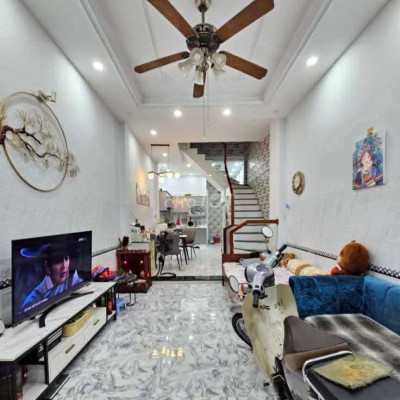 BÁN NHÀ HẺM Cạn  PHAN BỘI CHÂU Cách Biển  chỉ 350m