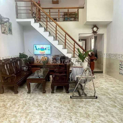 Bán Nhà Hẻm 1,5 Tầng P. Quang Trung Quy Nhơn , 56m2 , Giá 2 Tỷ 400Tr