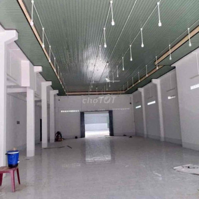 MBKD mặt tiền Trần Hưng Đạo ngang 9m