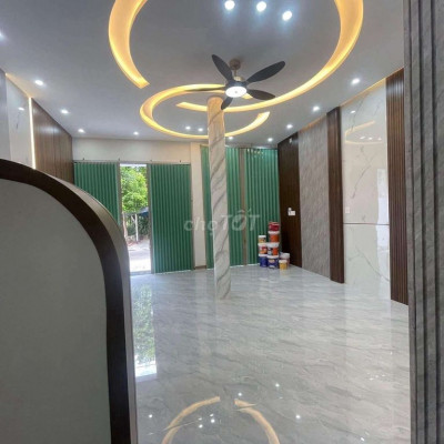 Bán nhà mặt tiền trung tâm Quy Nhơn cách BIỂN 300M