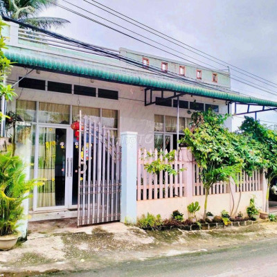 Vào SG nên cần bán căn nhà đầy đủ tiện nghi